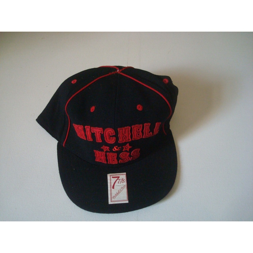 MITCHELL AND NESS LOGO SCRIPT DEADSTOCK HAT CAP VINTAGE T5